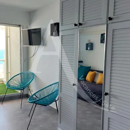 T2 4 Personnes Avec Balcon Vue Equipe